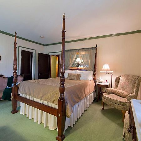 Rosewood Inn Corning Exteriör bild