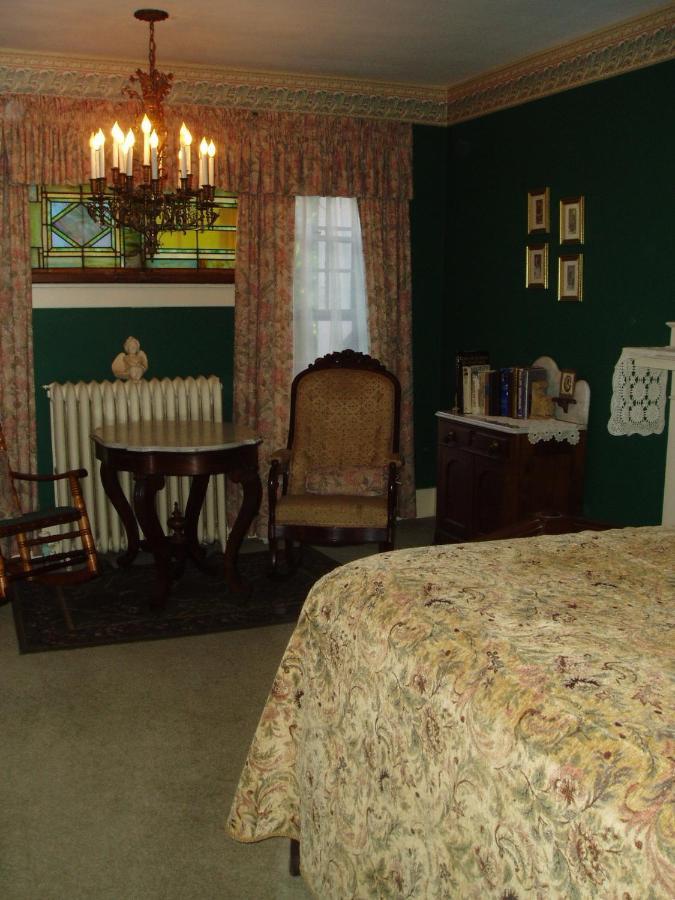 Rosewood Inn Corning Exteriör bild